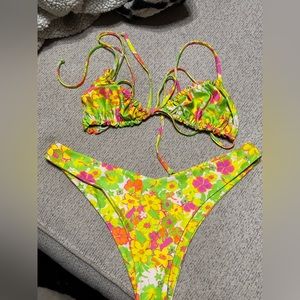 Kulani kini bikini in aloe reef size L/XL